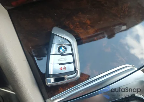 2018 BMW 530I z USA, uszkodzony, nr VIN WBAJA5C55JWA57685